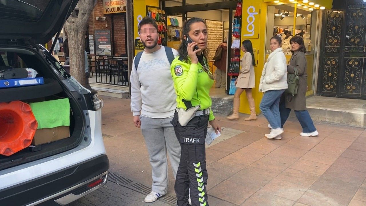 Motosikletli şahıs ceza yememek için polisten kaçtı