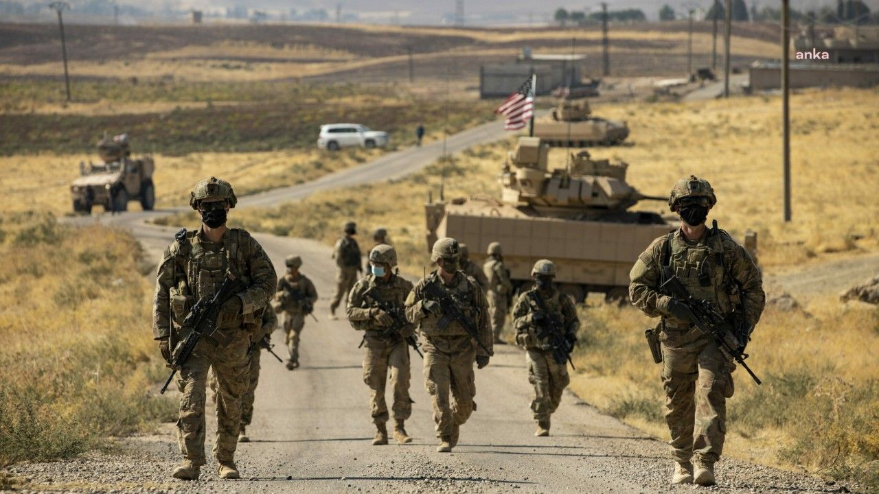Pentagon'un talimatının ardından ABD’nin, yüzlerce askerini Suriye'den çekmeye başladığı ileri sürüldü 