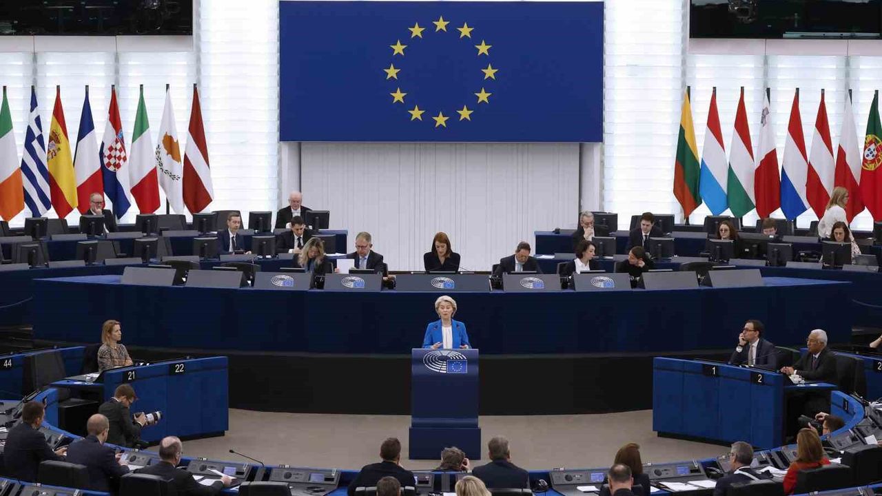 Von der Leyen: 'Grönland'a yönelik büyük ölçekli bir Avrupa yatırım atağı olacak'