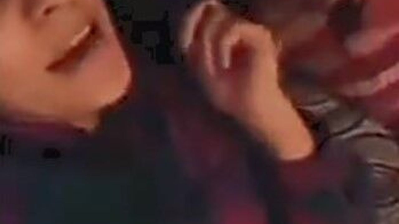 Gülistan Doku'nun şarkı söylediği anlar ortaya çıktı