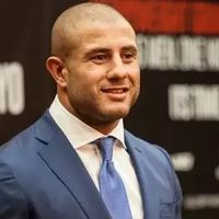 Dövüş sanatçısı Gökhan Saki kimdir?