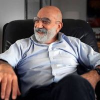 Gazeteci-Yazar Ahmet Altan kimdir?