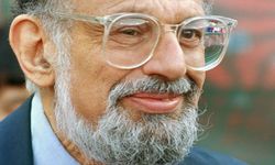 Amerikalı şair Allen Ginsberg kimdir?