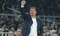 Ergin Ataman 3 yıl daha Pana'da