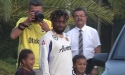 Fenerbahçe, Saint-Maximin'i KAP'a bildirdi