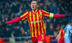 Umut Bulut, aktif futbol hayatını sonlandırdı