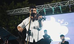 Abidin Kaya ve Orkestrası, Silifke'de sahne aldı