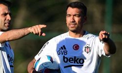 Van Bronckhorst'tan Mustafa Hekimoğlu övgüsü