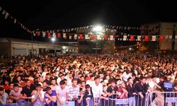 Barış Adal, Bitlis'te sahne aldı