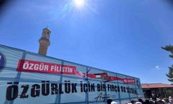 Filistin için fırça darbeleri konuştu