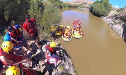 Çocuklar ve babalarla rafting heyecanı!