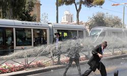 Haredilerin askerlik protestosuna polis müdahalesi