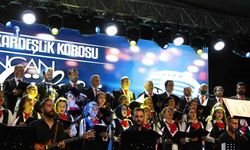 “Kardeşlik Korosu” konser verdi