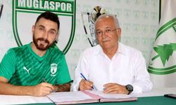 Muğlaspor orta sahaya takviye yaptı