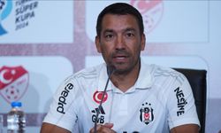 Giovanni van Bronckhorst: Kupa kazanmak her zaman özeldir