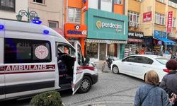 Ambulansın hastaya yetişmesine engel oldu