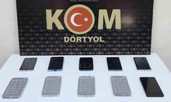 Kaçak cep telefonları ekipler tarafından yakalandı