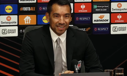 Giovanni van Bronckhorst: Galibiyetle ayrılmak istiyoruz