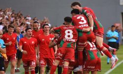 Karşıyaka, 23 Elazığ FK'yı 2-0'la geçti