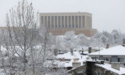 Ankara'nın birçok bölgesine kar yağdı