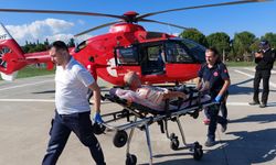 Kalp krizi geçiren adama ambulans helikopter yetişti