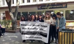 Kadın cinayetlerine karşı açıklama yapan kadın öğrencilere saldırı girişimi