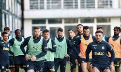 Fenerbahçe'de, Trabzonspor mesaisi sürüyor