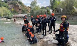 Su üstü kurtarma eğitimi düzenlendi