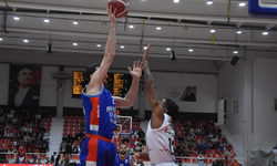 Anadolu Efes, İzmir deplasmanından galibiyetle döndü