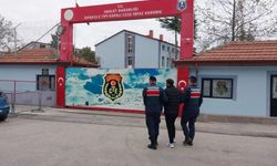 Hapis cezası bulunan zehir taciri yakalandı