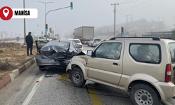 Sisli hava zincirleme kazaya sebep oldu: 2 yaralı