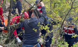 Kaçak kazıya suçüstü: 30 metrelik çukurda yakalandılar