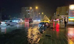 Meteoroloji’den kuvvetli fırtına ve sağanak yağış uyarısı!