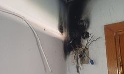 Elektrik kontağından çıkan yangın korkuttu!