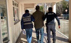 Hapis cezası ile aranan kişi polise yakalandı