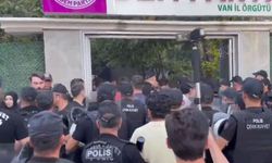 DEM Parti Van il binası polis ablukasında