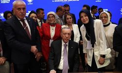 Erdoğan, AK Parti Kadın Kolları MKYK toplantısını yönetti