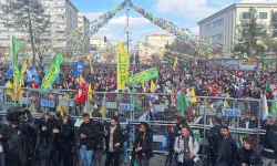 Barış ve özgürlük mitingi: Tecride son, müzakere şart