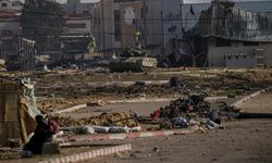 İtalya, Gazze'ye insani yardım ulaştırdığını duyurdu