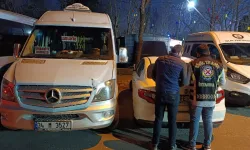 İstanbul’da iki minibüs şoförünün yarışı hamile yolcuya kâbusu yaşattı