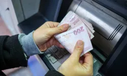 Bankalar bayram sonrası için düğmeye bastı! ATM’den para çekimi limiti yükseliyor