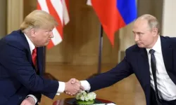 Trump ve Putin görüşmesi öncesi Rus rublesi değer kazandı