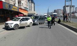 Zincirleme trafik kazasına üç araç karıştı, 1 kişi yaralandı