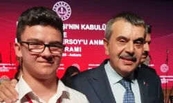 İstiklal Marşını en güzel okuyan Salih, Denizli’yi temsil etti