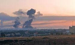 İsrail'in hava saldırılarında 2 kişi hayatını kaybetti