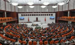 Memurların bayram ikramiyesi talebi Meclis'te görüşülüyor