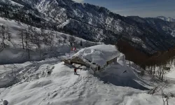 Çığ felaketi, bakım tesislerine zarar verdi