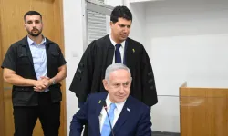 Netanyahu, yolsuzluk davasında hakim karşısında