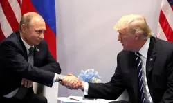 Trump, Putin ile yapıcı bir görüşme gerçekleştirdi