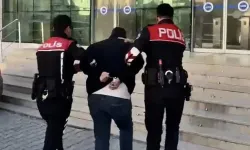 Ankara'da kafede kasa hırsızlığı kameraya yansıdı